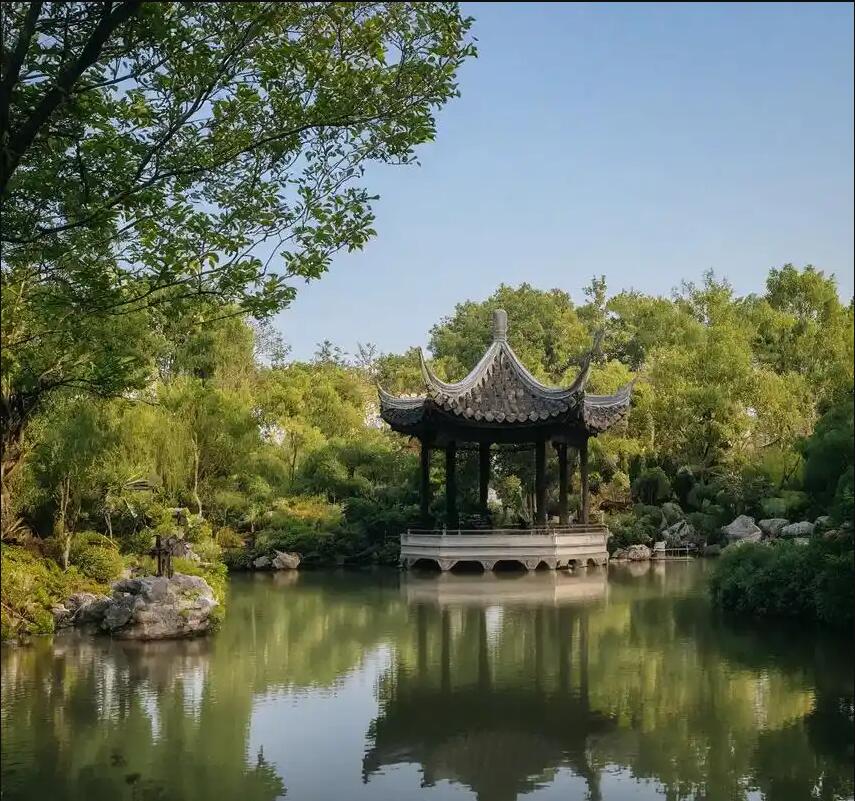 弓长岭区骤变土建有限公司